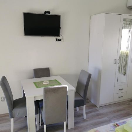 Apartmani Manila, Terme-Popust, Akva Park-Popust, Garazno Mesto Vrnjačka Banja Екстериор снимка