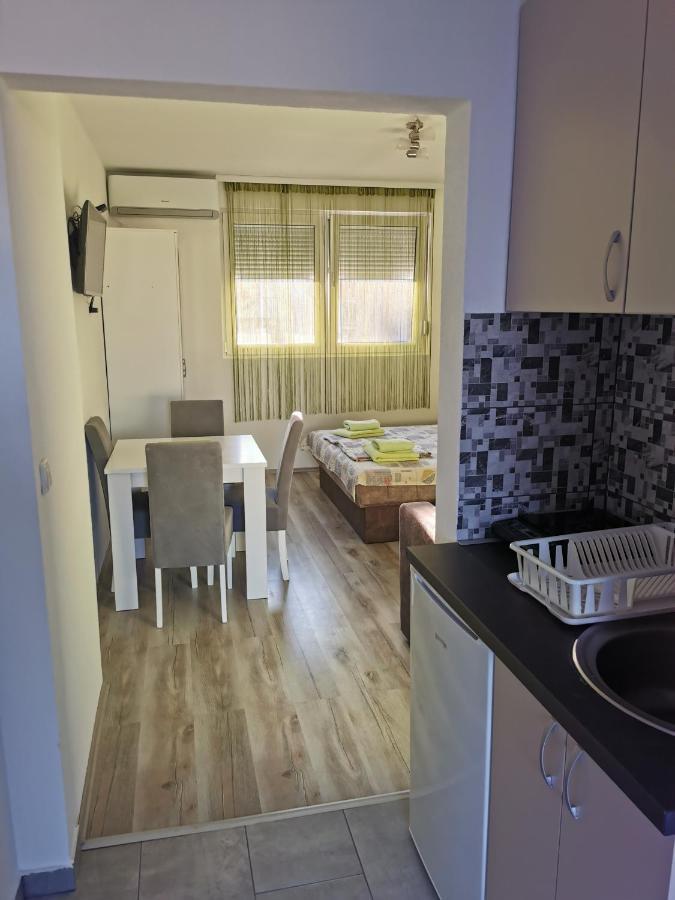 Apartmani Manila, Terme-Popust, Akva Park-Popust, Garazno Mesto Vrnjačka Banja Екстериор снимка